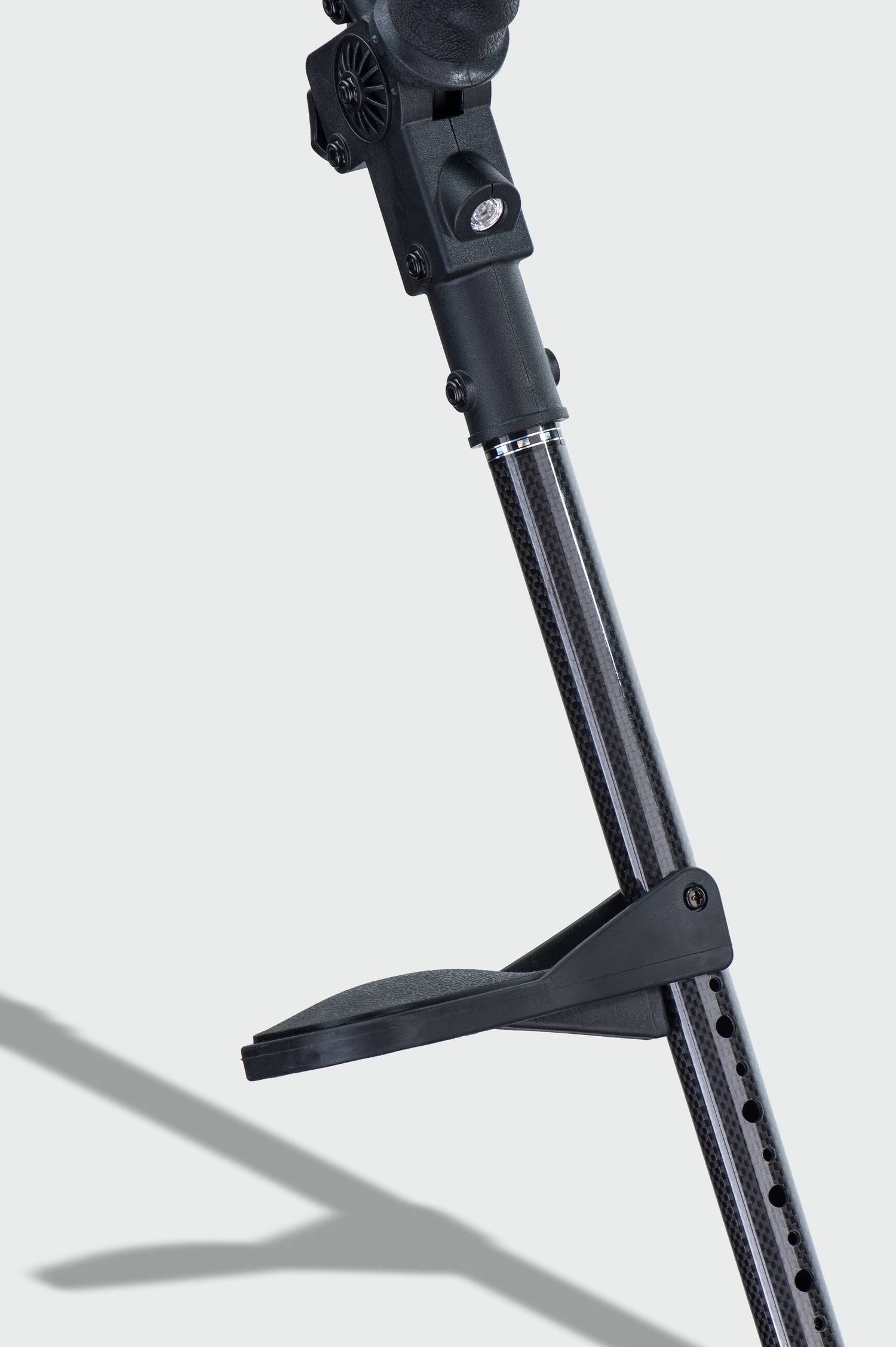 Ergobaum Carbon Fiber Black Mamba Adult Crutch